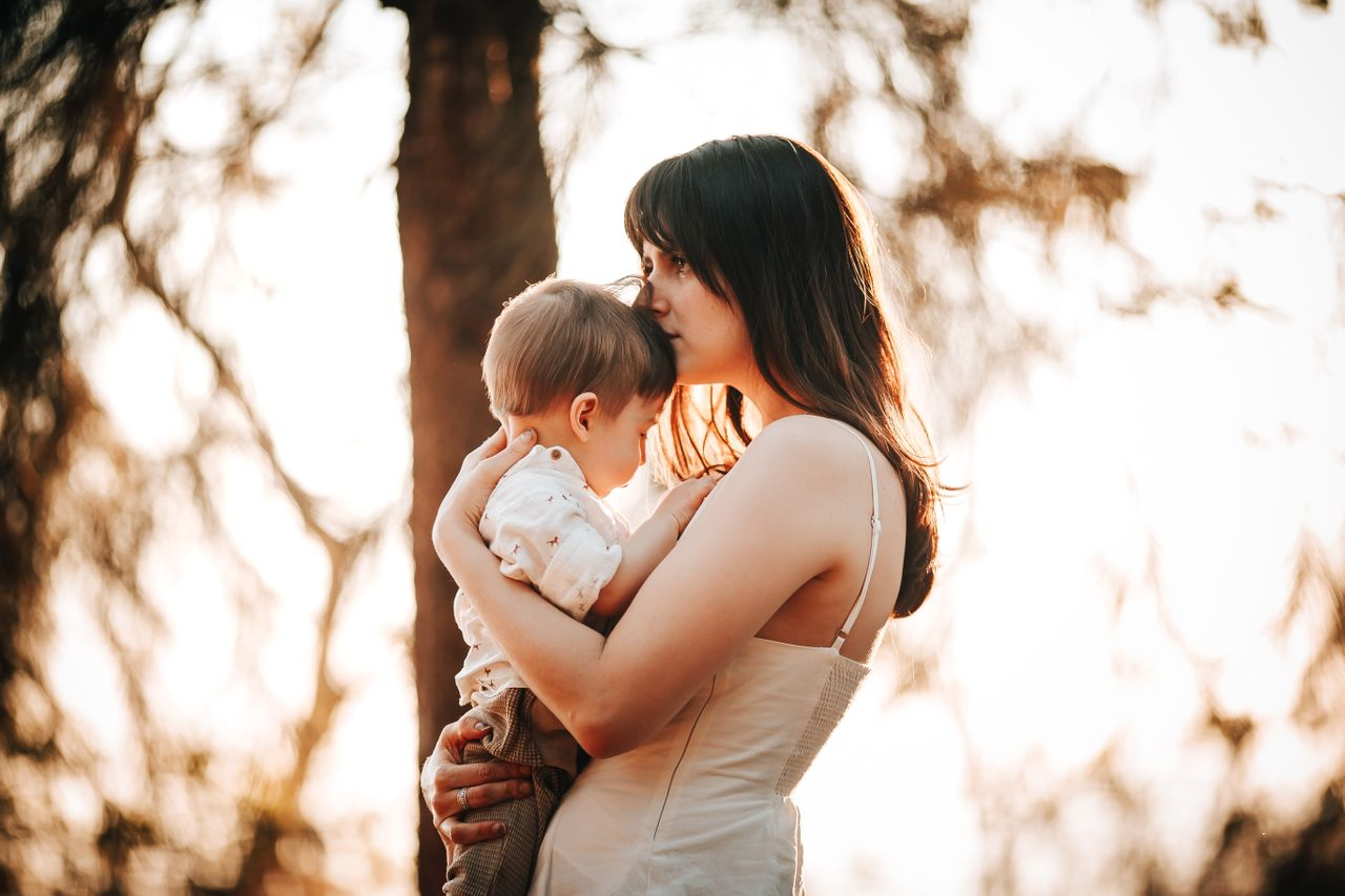 Women Don’t Liking Motherhood: The Internet Is Clutching Its Pearls